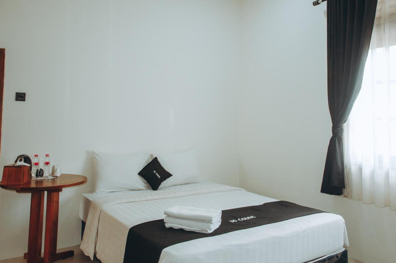 Ds Colive Marina Airport Hotel Semarang Eksteriør billede