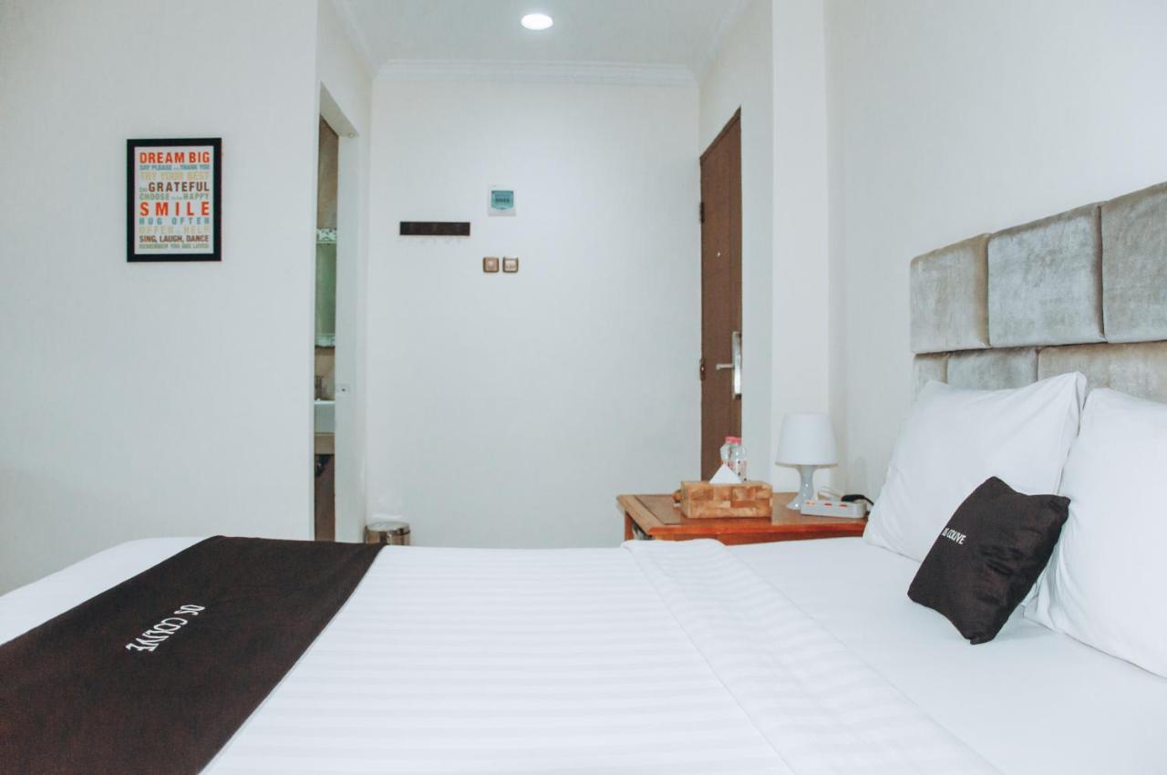 Ds Colive Marina Airport Hotel Semarang Eksteriør billede